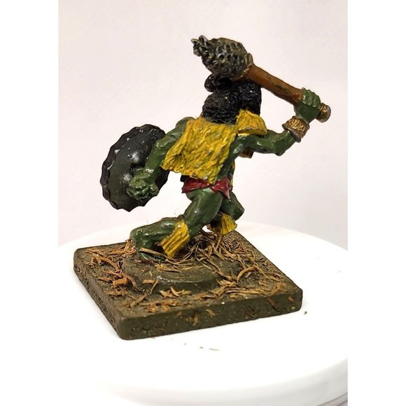 Vintage Orc Rare Stone Made Ogre Warrior With Spider Embossed Shield And Weapon - Picture 12 of 16